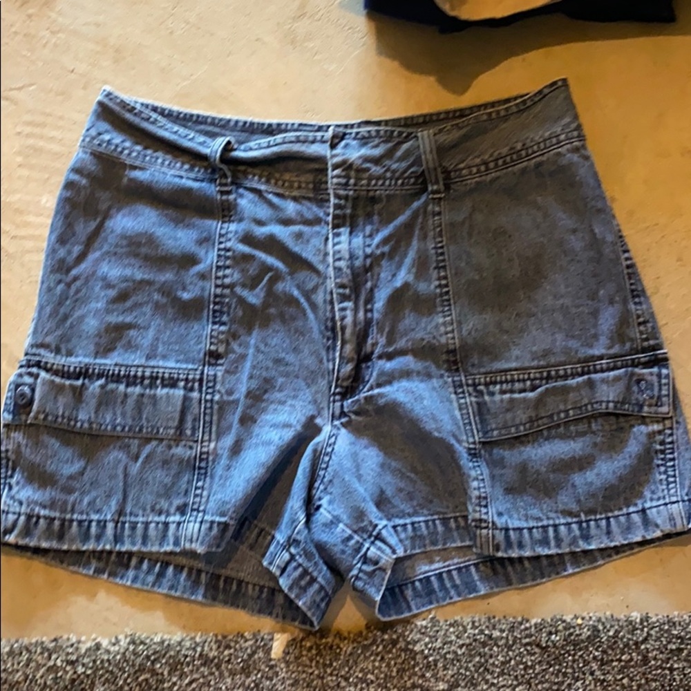 Woman's Jean Shorts